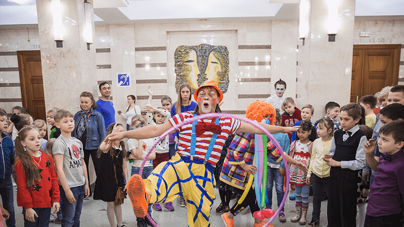 Благотворительный спектакль в молодежном театре